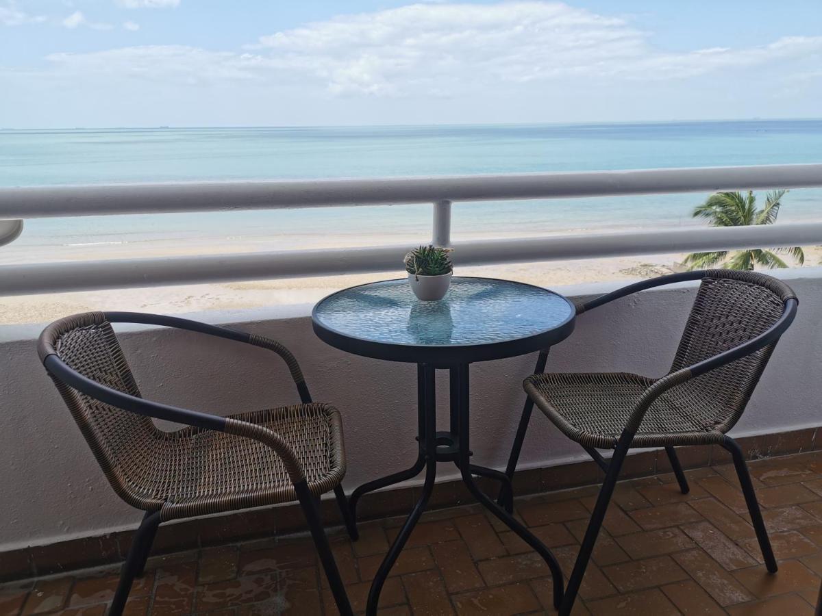 Tanjung Tuan Regency Port Dickson 1 Carpark Apartment Exterior photo